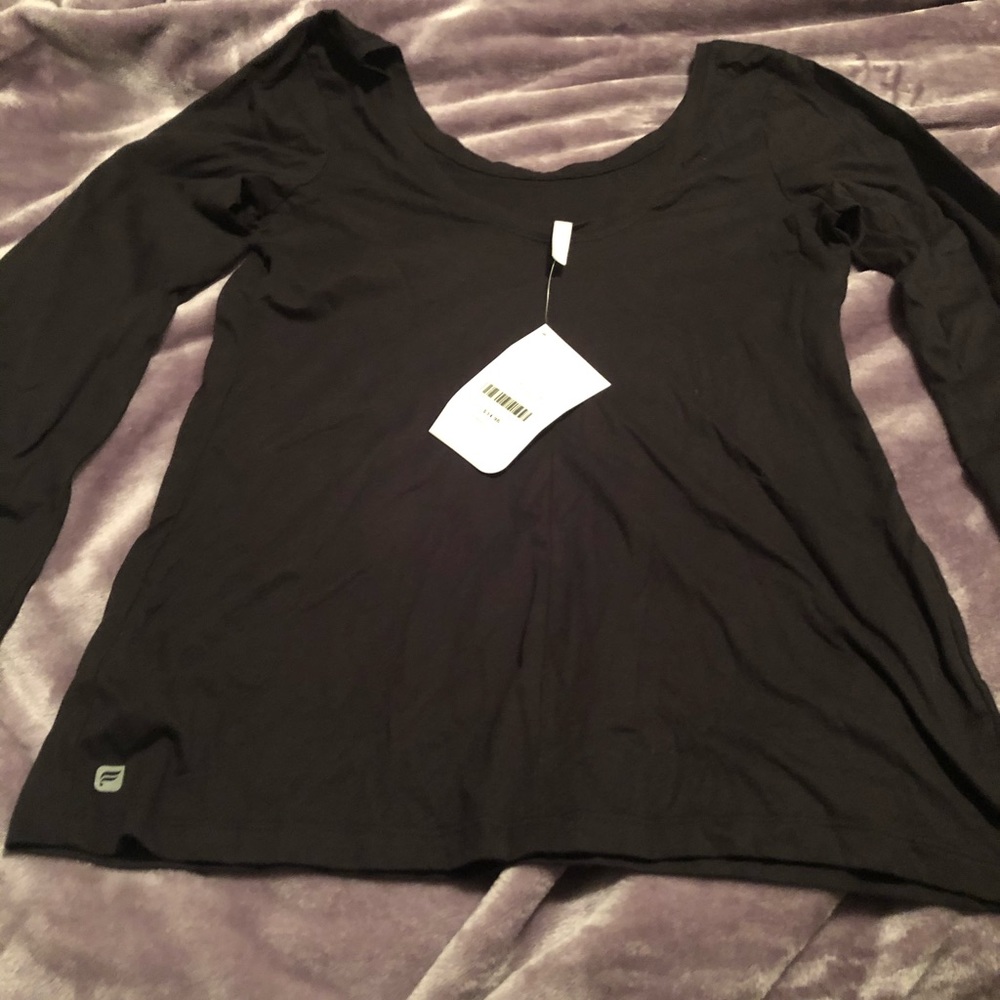 Fabletics shirt